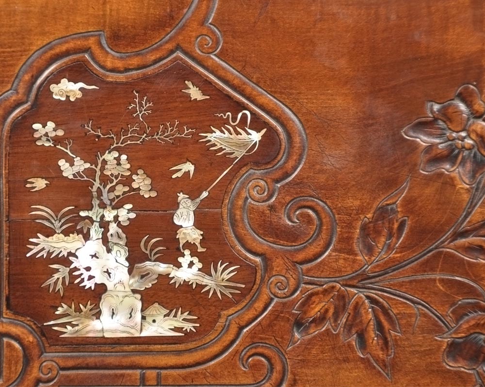 Габриель ВИАРДО.  Стол, состоящий из четырёх столиков, вдвигающихся один в другой.  Габриель ВИАРДО.  Стол, состоящий из четырёх столиков, вдвигающихся один в другой. -5